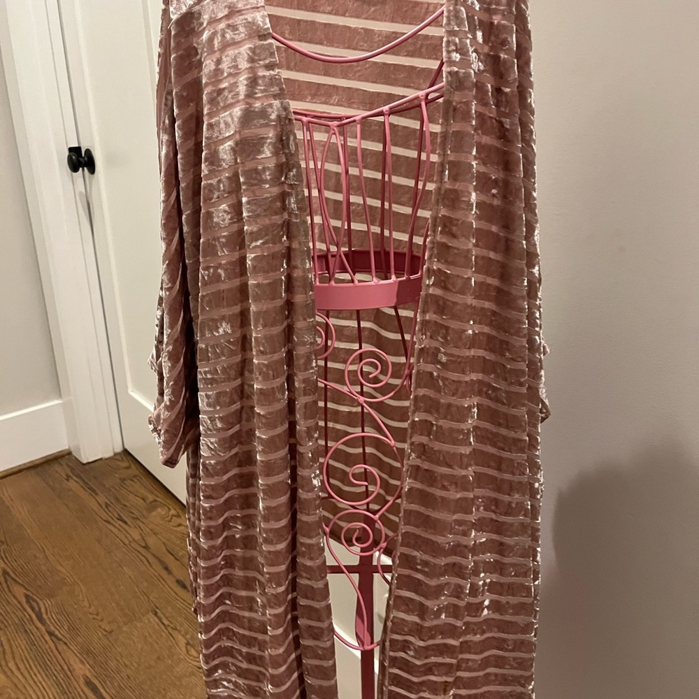 Light mauve open cardigan